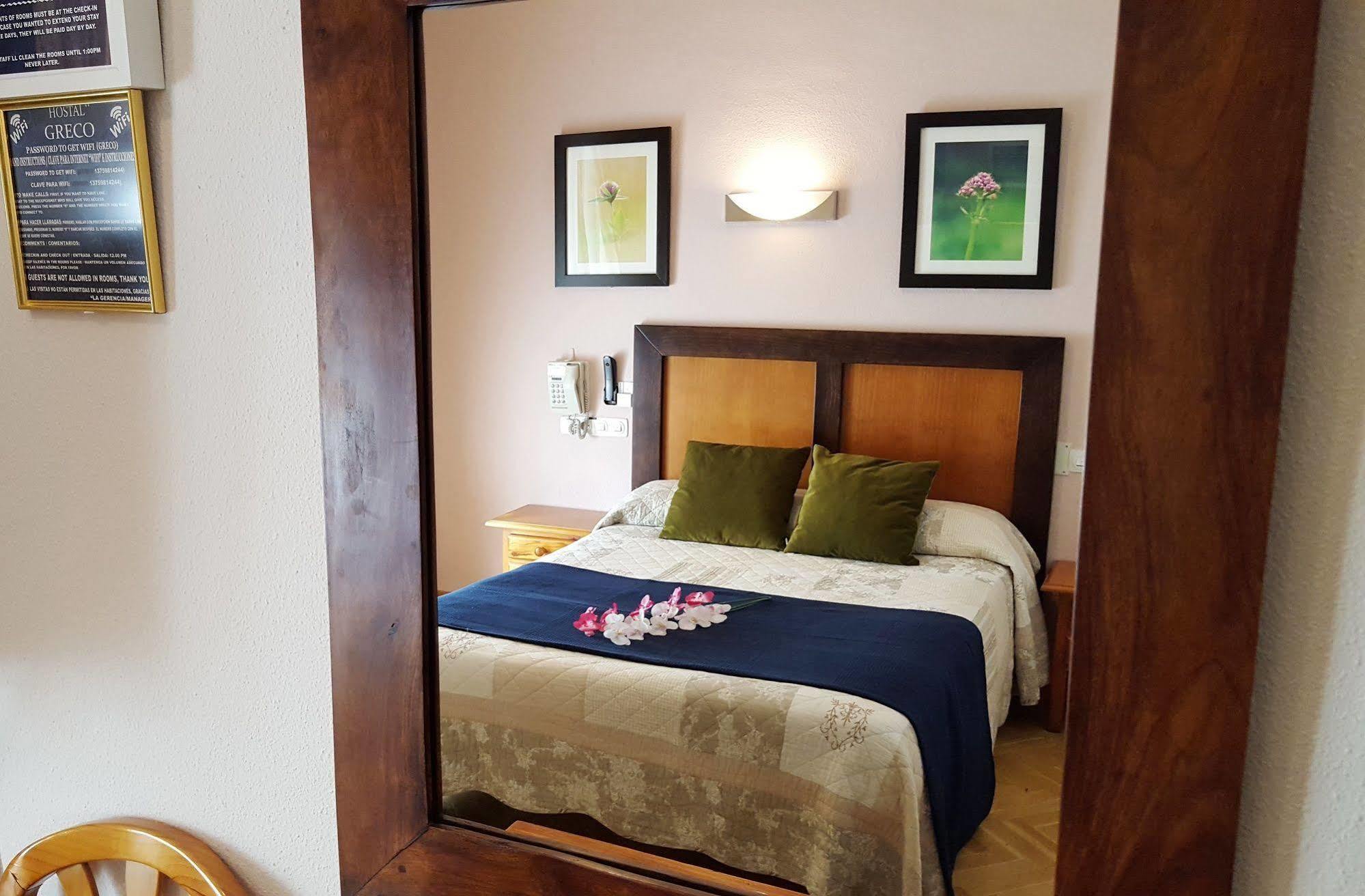 Hostal Greco Gran Via Madrid Exterior photo